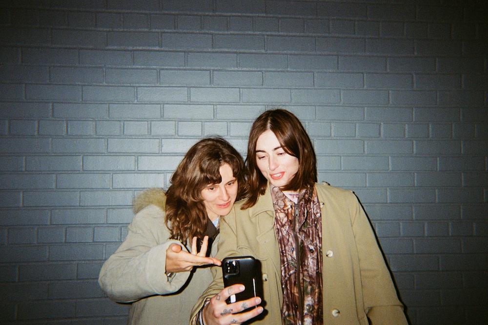 Yeni single Helena Deland & claire Rousay