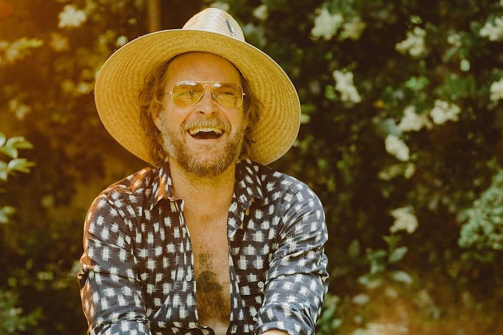 Yeni single Hiss Golden Messenger