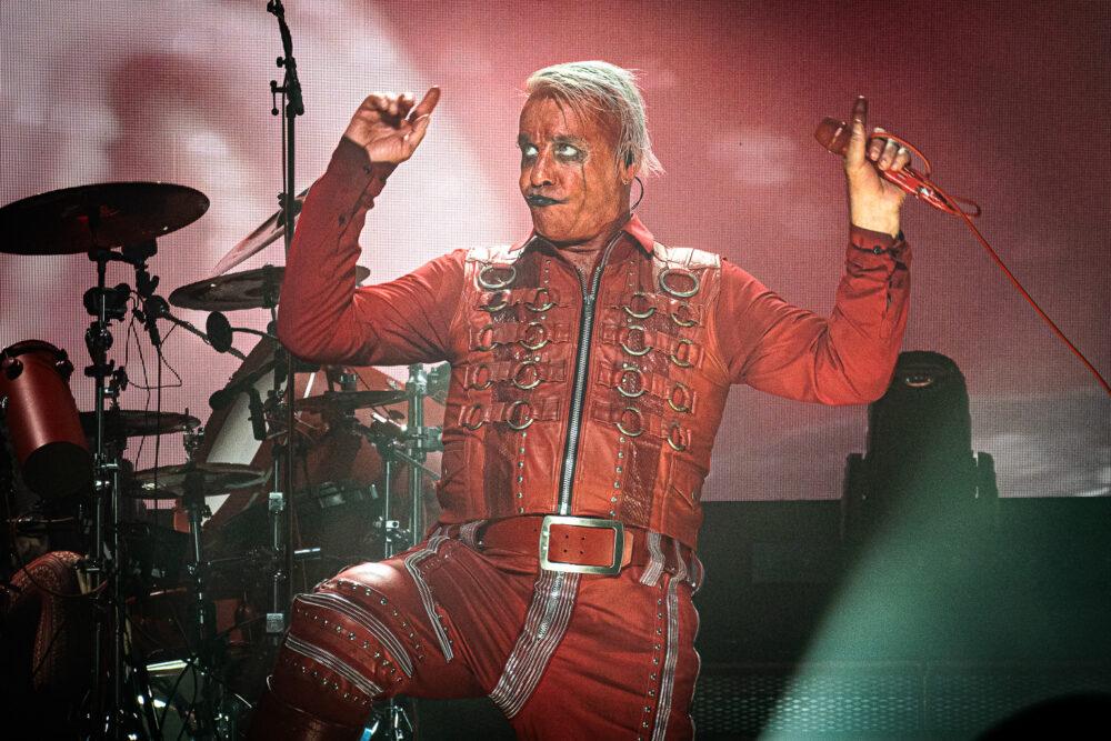Nieuwe single Till Lindemann - "Und die Engel singen"