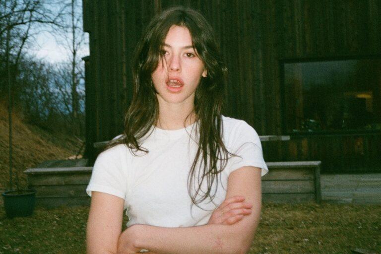 Nieuwe single Gracie Abrams - “Where do we go now?”