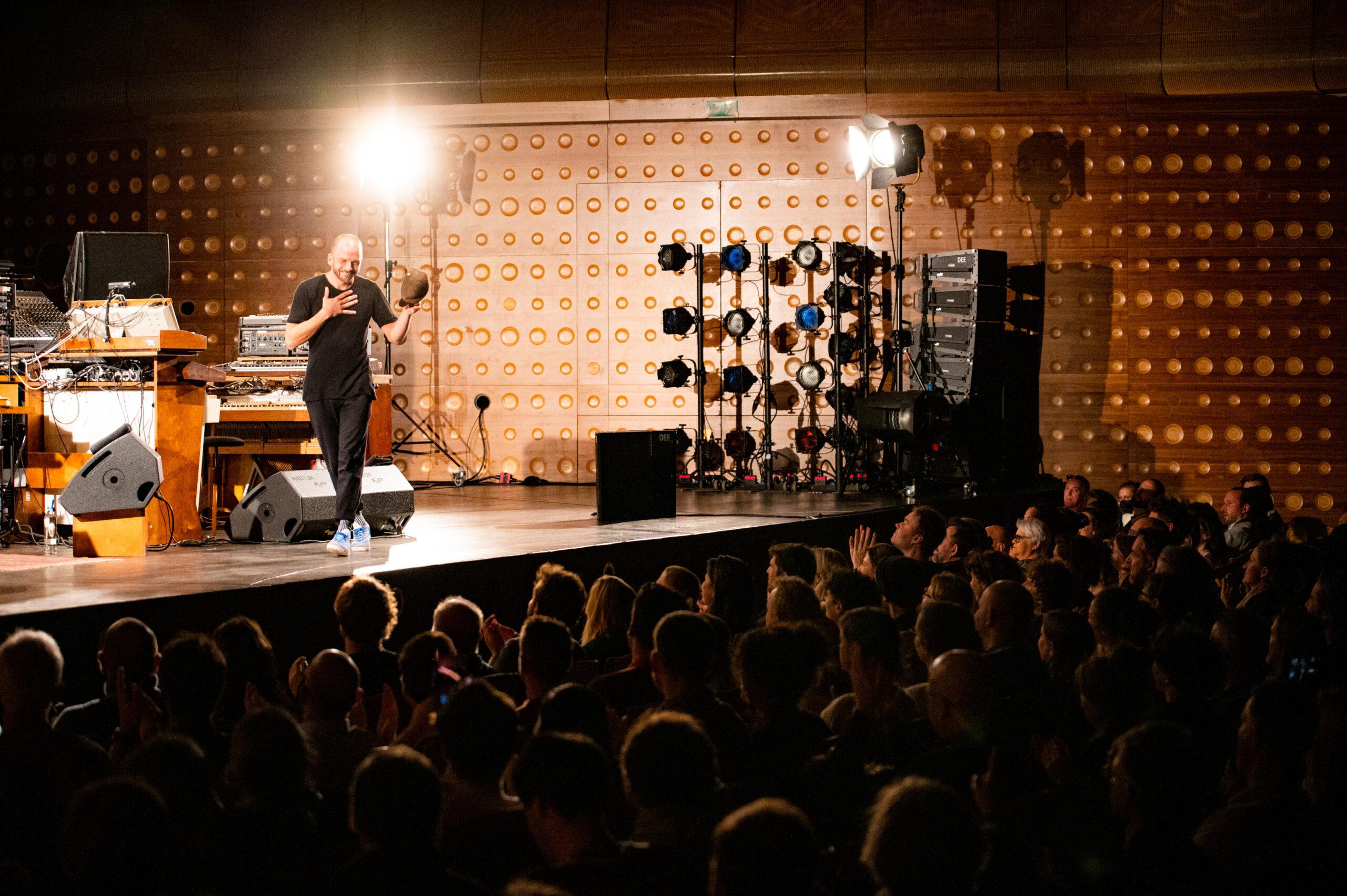 Nils Frahm ‘Music For Brussels’ Nuits Sonores (Bozar) Als